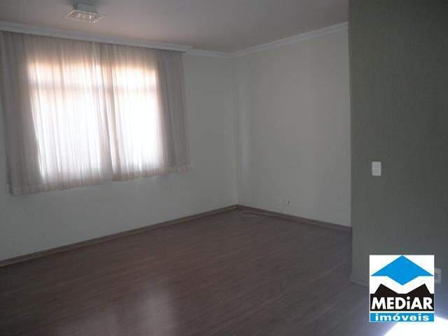 Apartamento, Floresta, 2 Quartos, 1 Vaga