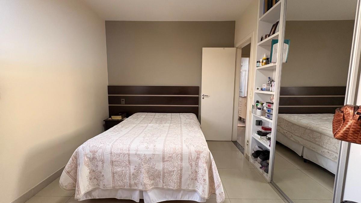 Apartamento, Estoril, 3 Quartos, 2 Vagas, 1 Suíte