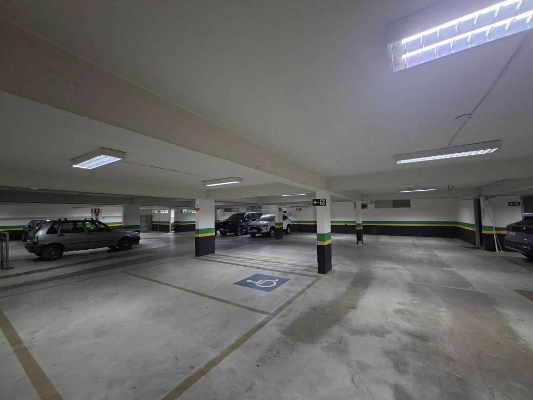 Andar, Funcionários, 0 Quarto, 6 Vagas