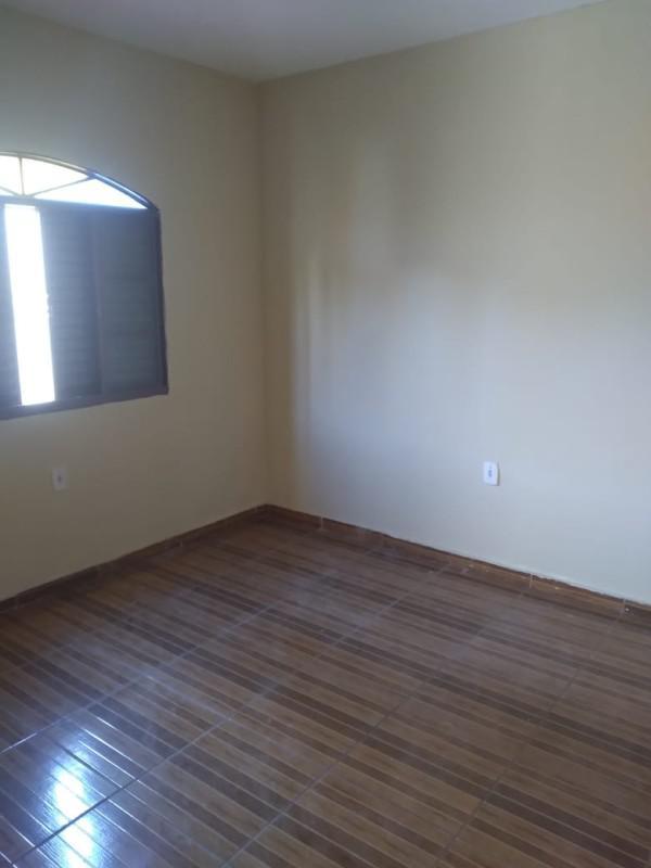 Casa, Vila Barroquinha, 2 Quartos, 1 Vaga