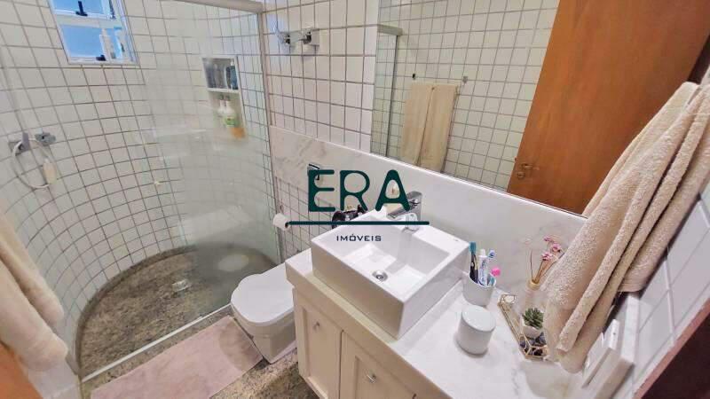 Casa, Comiteco, 5 Quartos, 3 Vagas, 4 Suítes