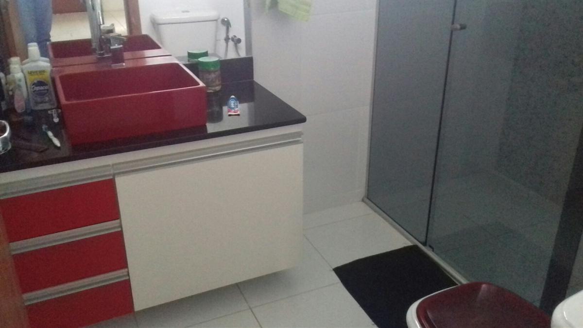 Casa, Nacional, 3 Quartos, 4 Vagas, 1 Suíte