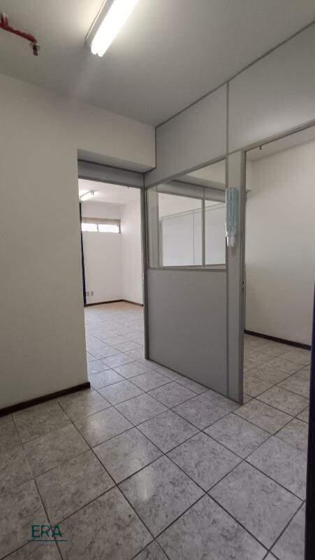 Sala, Centro, 0 Quarto, 0 Vaga