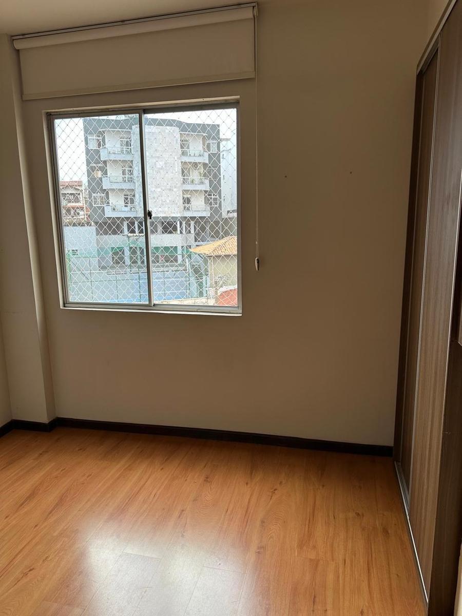 Apartamento, Sagrada Família, 2 Quartos, 1 Vaga, 1 Suíte