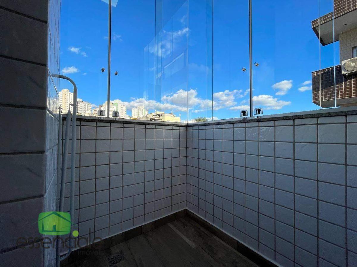 Apartamento, Europa, 3 Quartos, 2 Vagas, 1 Suíte