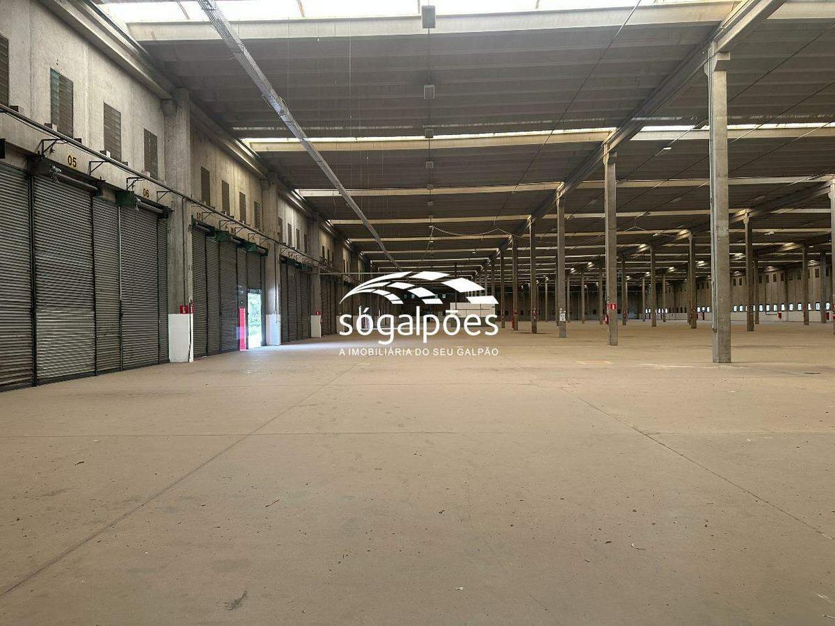 Galpão, Campina Verde, 30 Vagas