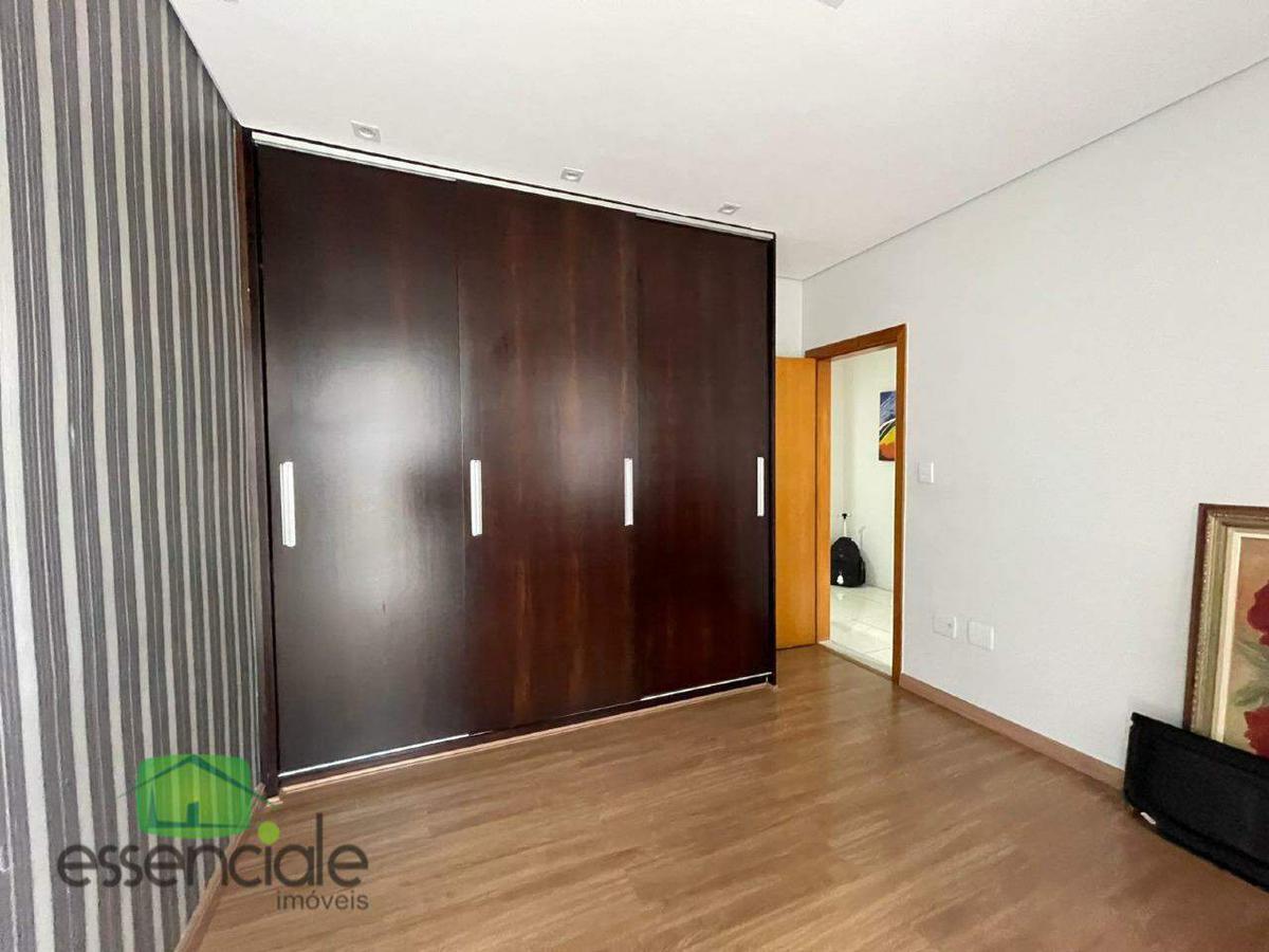 Apartamento, Inconfidentes, 3 Quartos, 4 Vagas, 1 Suíte