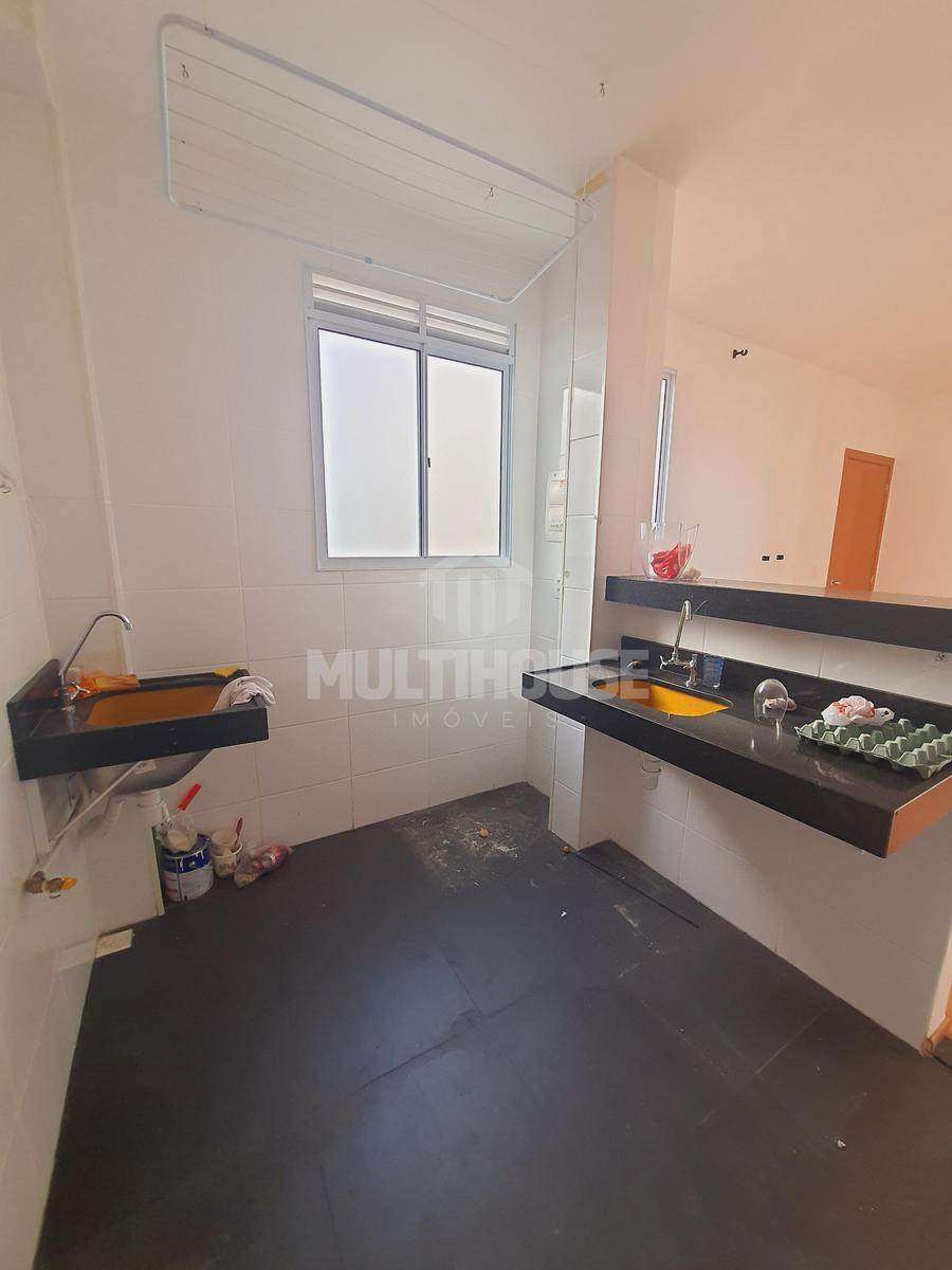 Apartamento, Urca (justinópolis), 2 Quartos, 0 Vaga