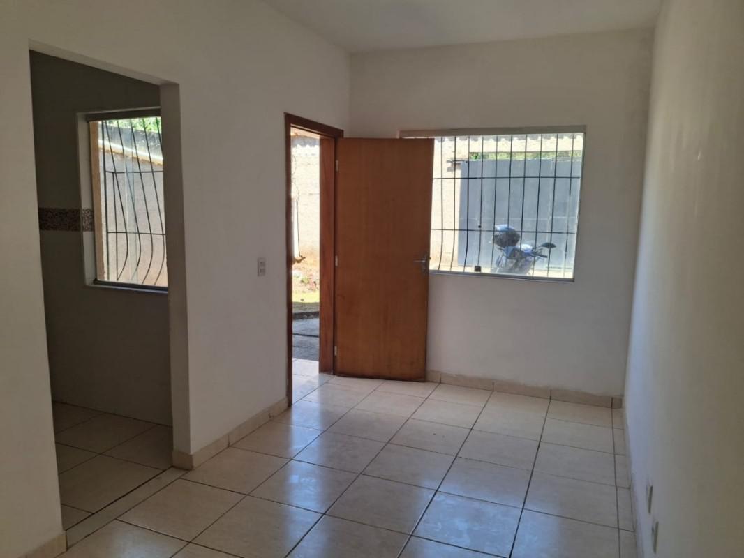 Casa, Nova Esmeraldas, 2 Quartos, 4 Vagas