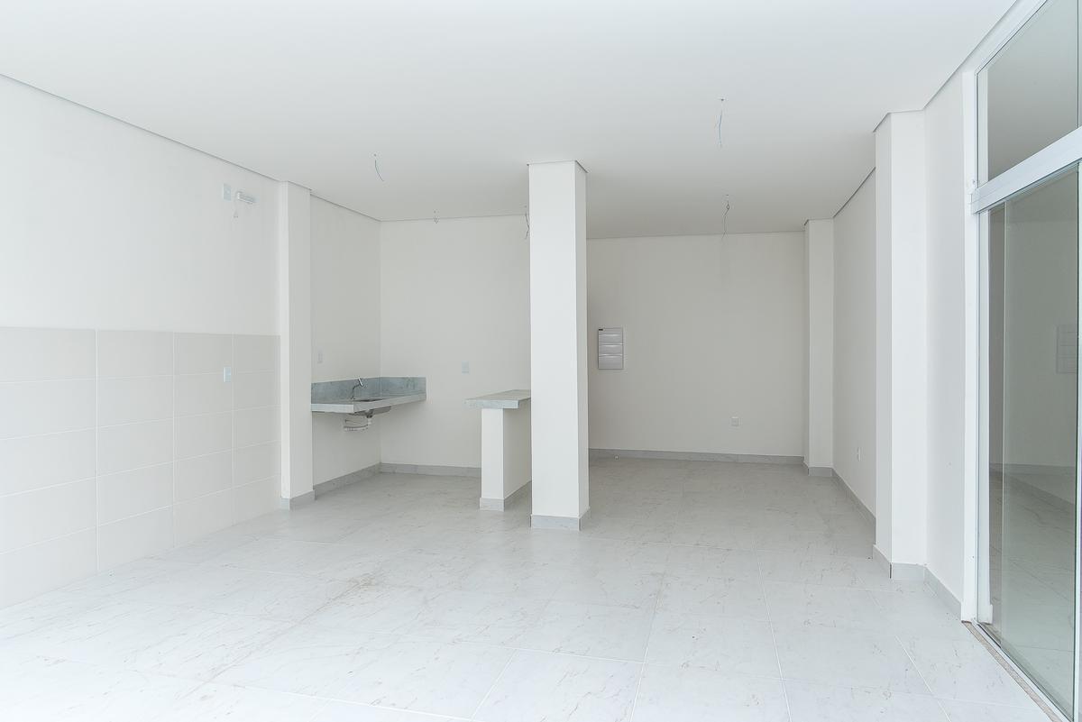 Cobertura, Heliópolis, 2 Quartos, 2 Vagas, 1 Suíte