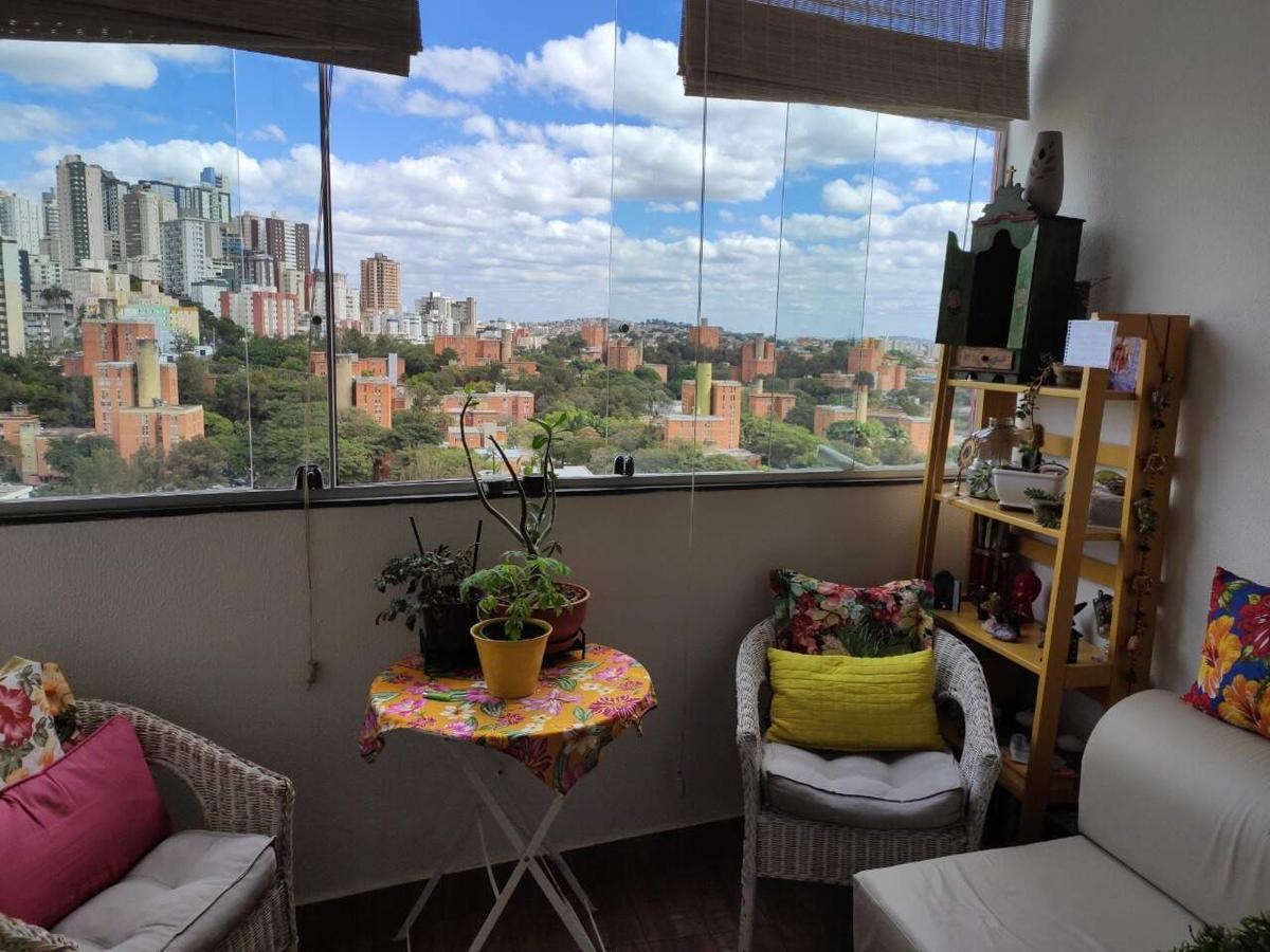 Apartamento, Estoril, 2 Quartos, 1 Vaga, 1 Suíte