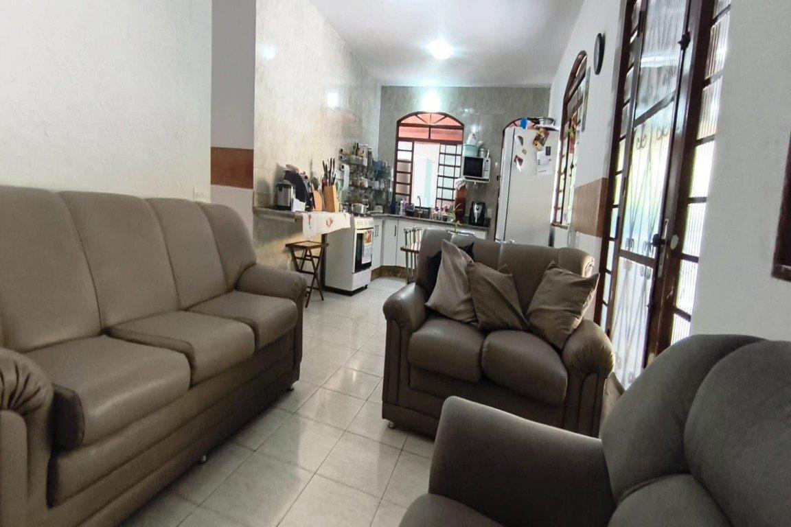 Casa, São Gabriel, 4 Quartos, 4 Vagas, 1 Suíte