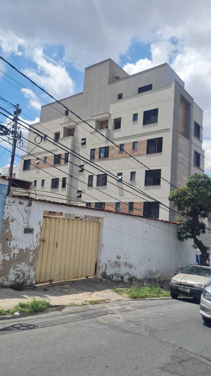Cobertura, União, 4 Quartos, 2 Vagas, 1 Suíte