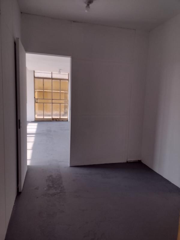 Sala, Barro Preto, 0 Quarto, 0 Vaga