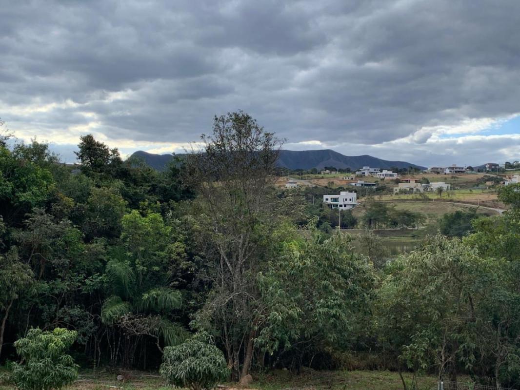 Lote, Casa Branca, 0 Quarto, 0 Vaga