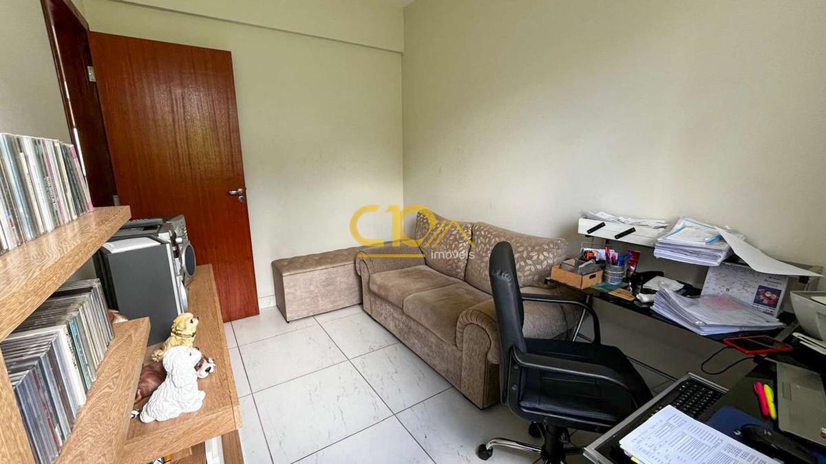 Casa, Santa Efigênia, 3 Quartos, 2 Vagas, 2 Suítes