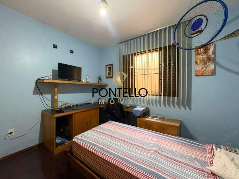 Casa, Dona Clara, 3 Quartos, 4 Vagas, 1 Suíte