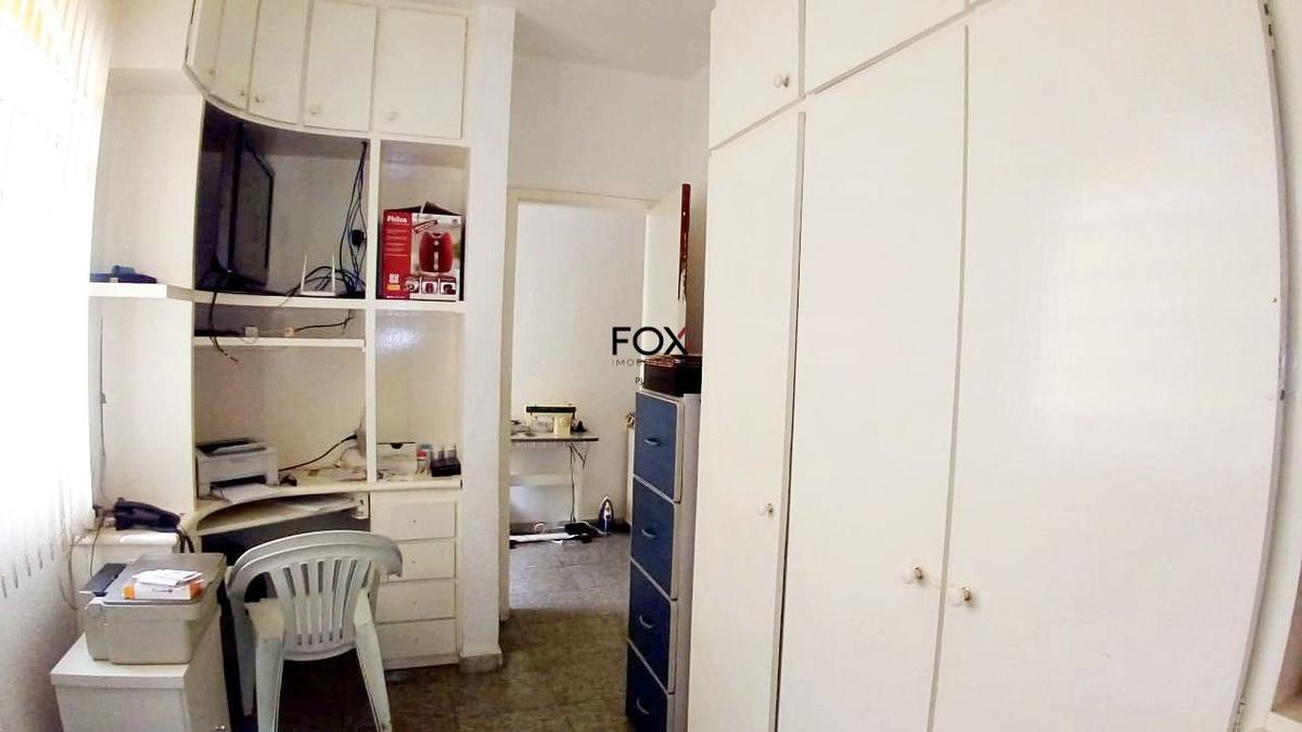 Casa, Camargos, 4 Quartos, 5 Vagas, 2 Suítes