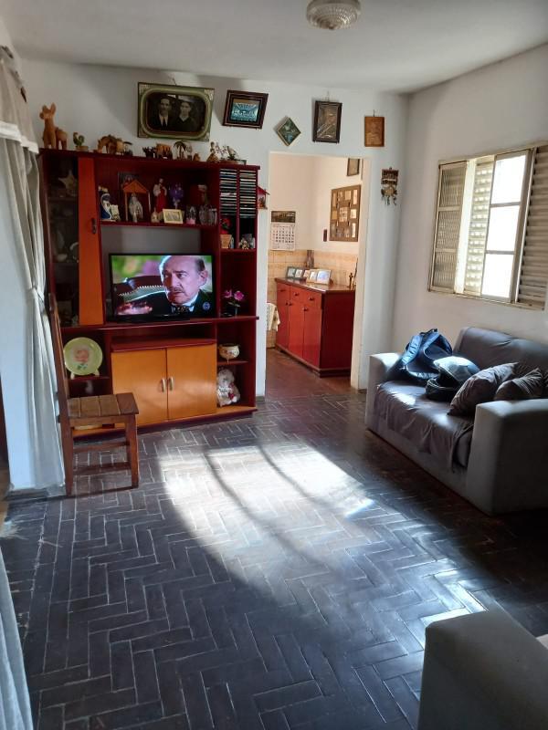 Casa, Vila Martins, 0 Quarto, 0 Vaga