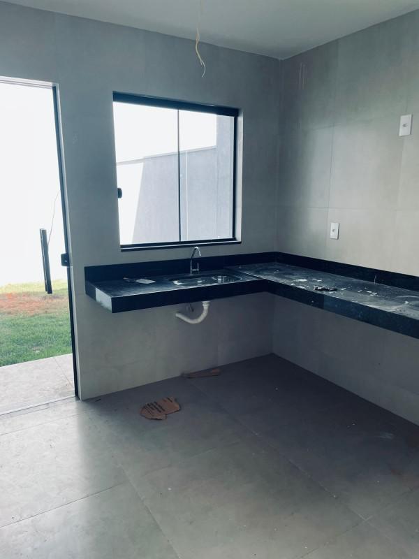 Casa, Piratininga (venda Nova), 2 Quartos, 1 Vaga, 2 Suítes