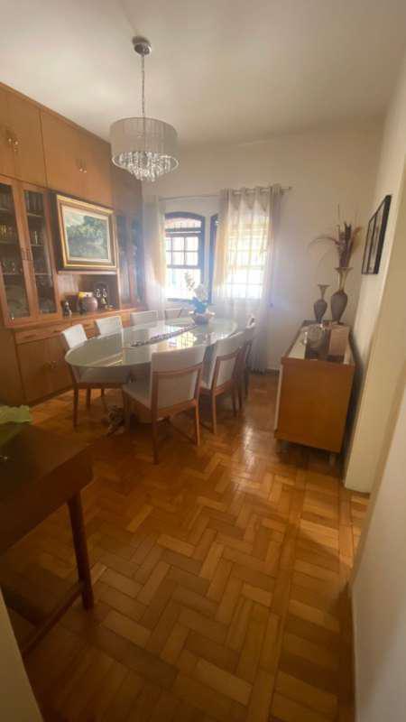 Casa, Colégio Batista, 4 Quartos, 2 Vagas, 1 Suíte