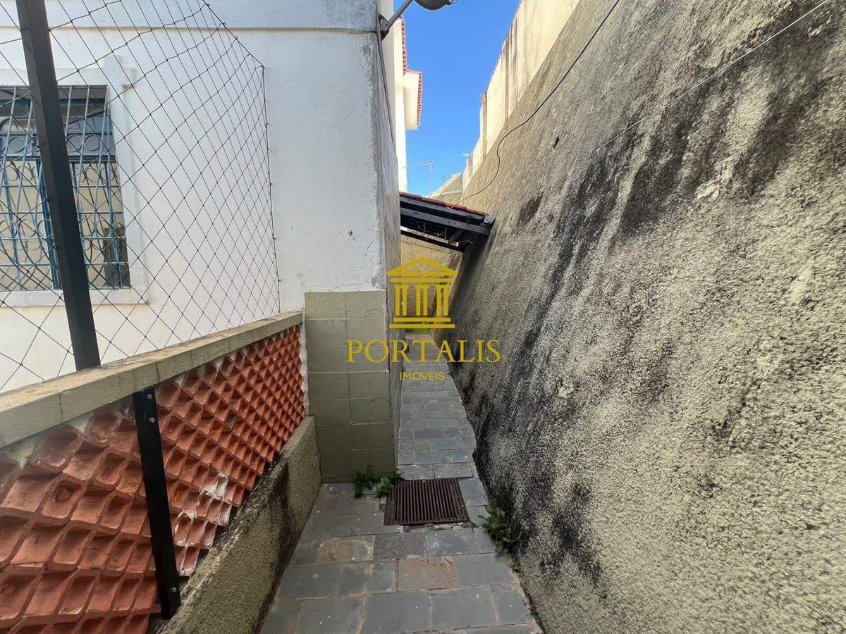 Apartamento, Sagrada Família, 2 Quartos, 1 Vaga