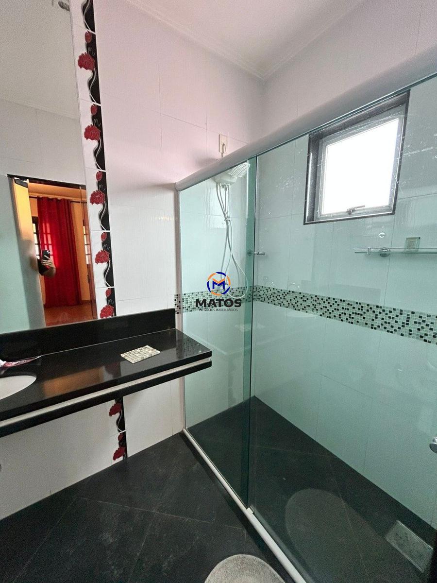 Casa, Belo Vale, 4 Quartos, 2 Vagas, 1 Suíte