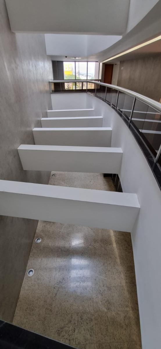 Sala, São Bento, 0 Quarto, 0 Vaga