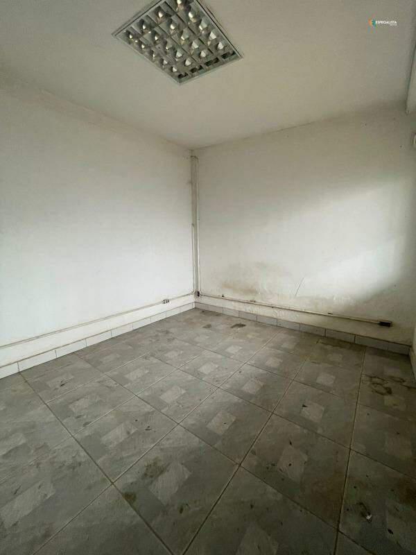 Galpão, Distrito Industrial Deputado Simão da Cunha, 0 Quarto, 0 Vaga