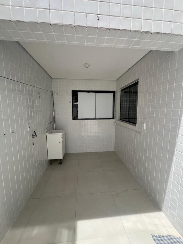 Apartamento, Europa, 2 Quartos, 1 Vaga, 1 Suíte