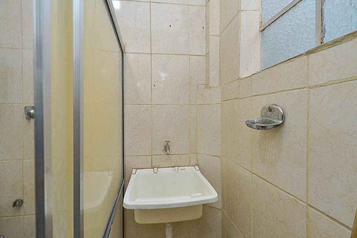 Apartamento, Centro, 2 Quartos, 0 Vaga