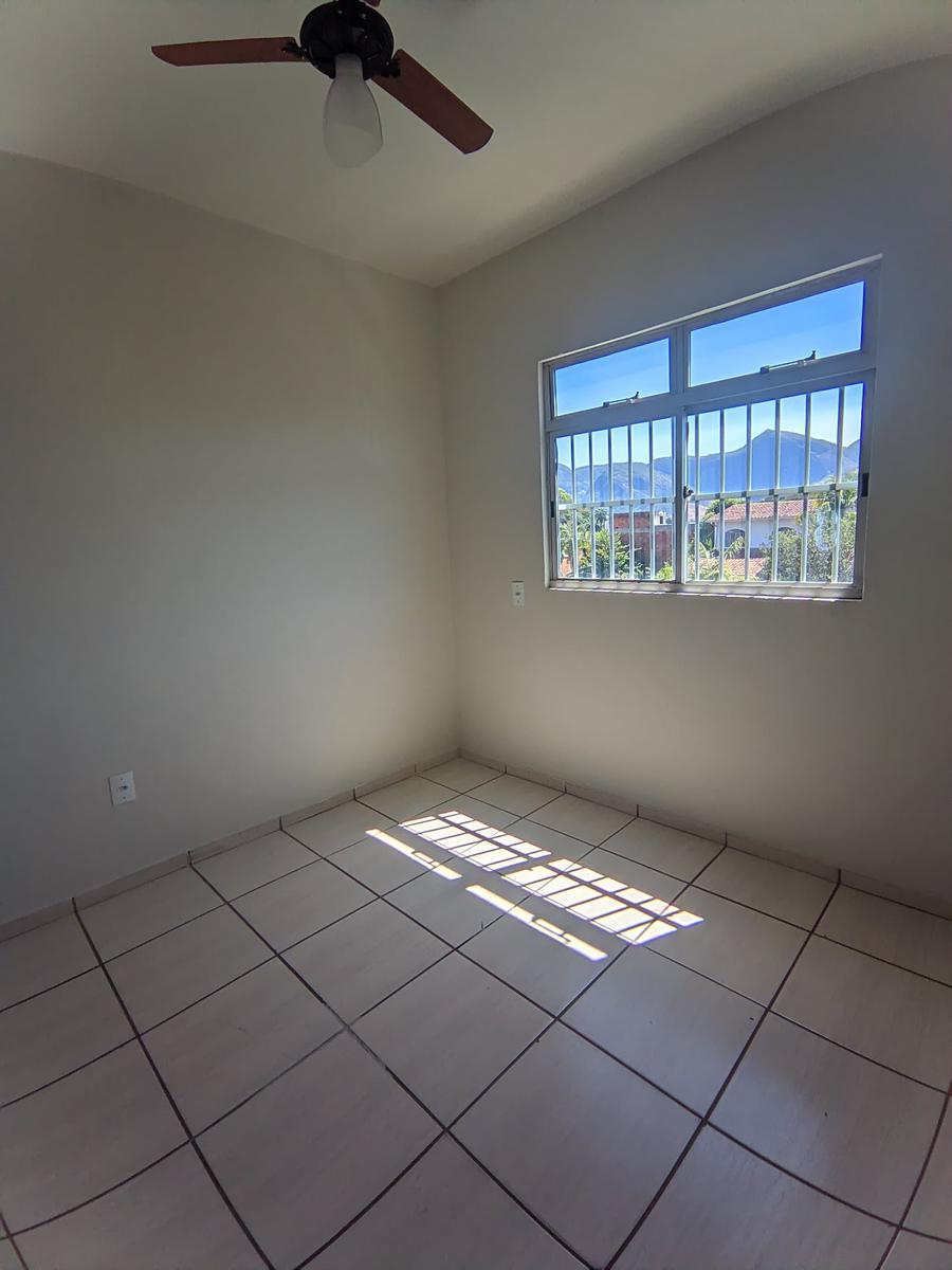 Apartamento, Santa Cruz, 2 Quartos, 0 Vaga