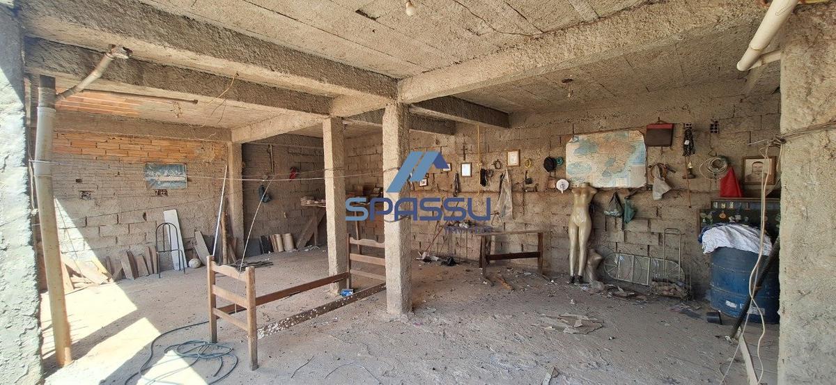 Casa, Jardim Vitória, 3 Quartos, 2 Vagas