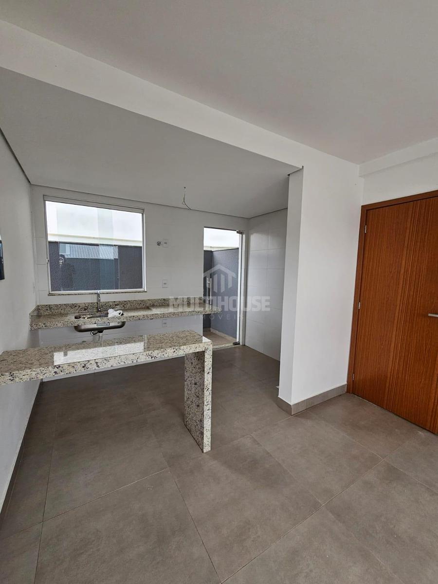 Apartamento, Candelária, 2 Quartos, 2 Vagas