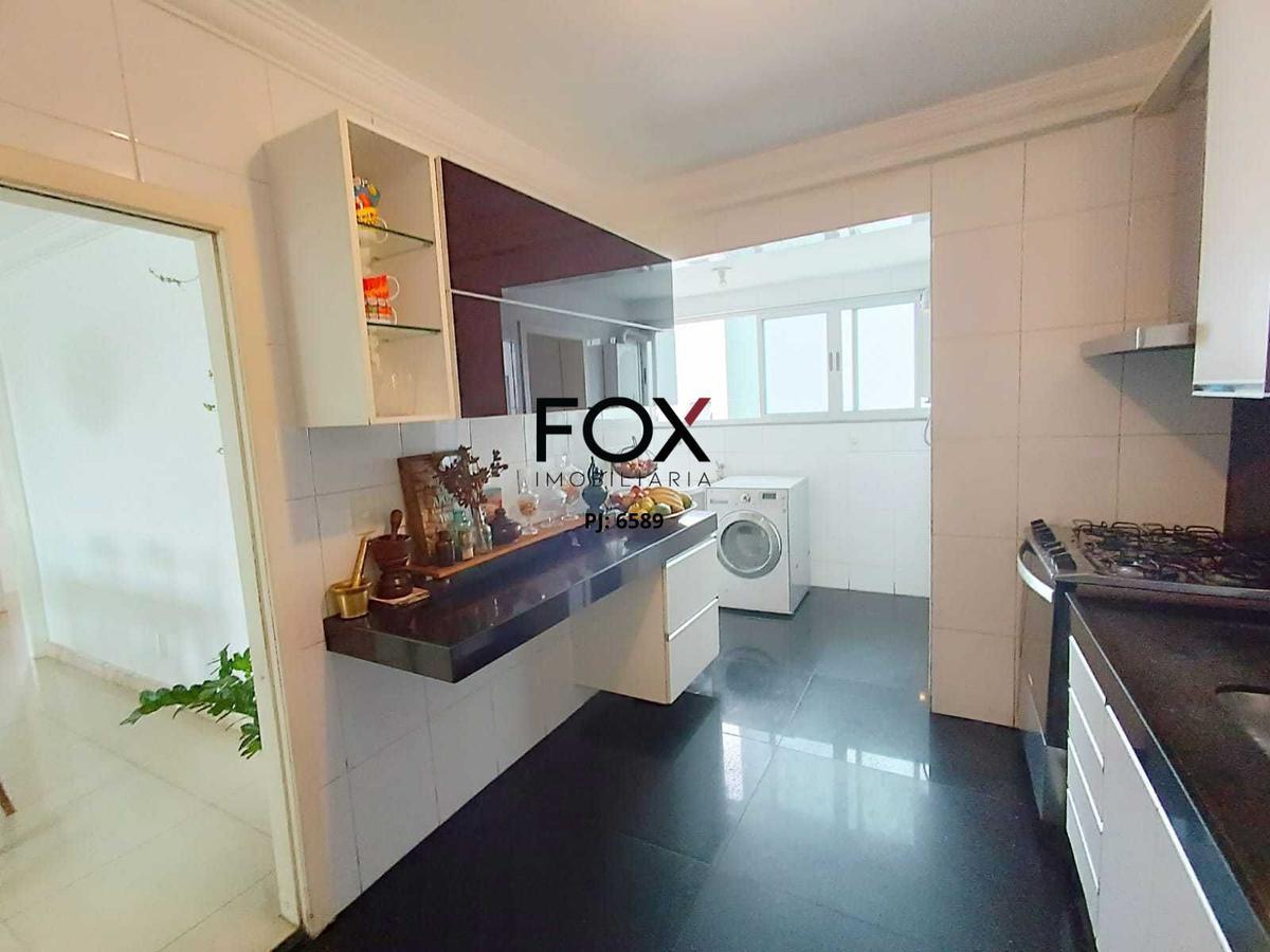 Apartamento, Jaraguá, 4 Quartos, 3 Vagas, 2 Suítes