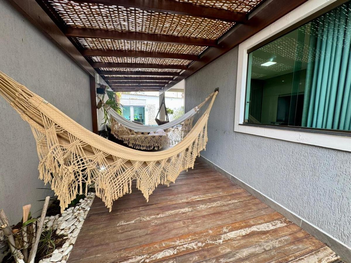 Casa, Santa Amélia, 3 Quartos, 6 Vagas, 2 Suítes