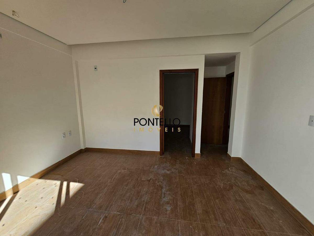 Apartamento, Santa Helena, 4 Quartos, 3 Vagas, 1 Suíte