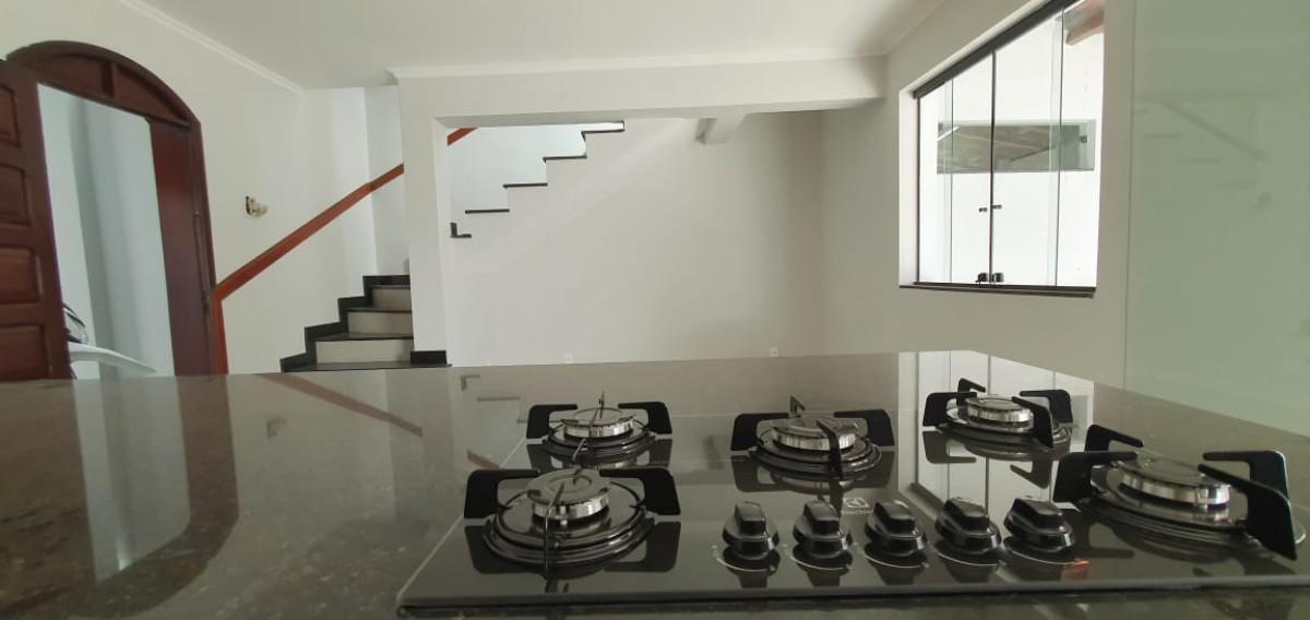 Casa, Monte Castelo, 3 Quartos, 4 Vagas, 1 Suíte