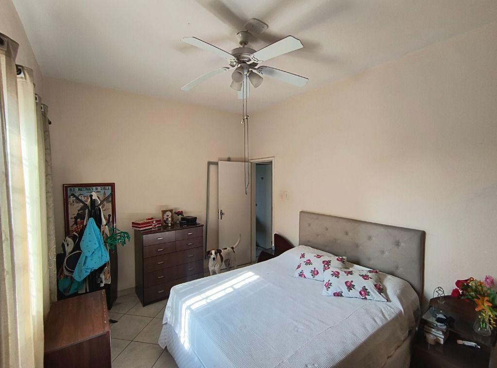 Casa, Nações Unidas, 4 Quartos, 2 Vagas, 1 Suíte