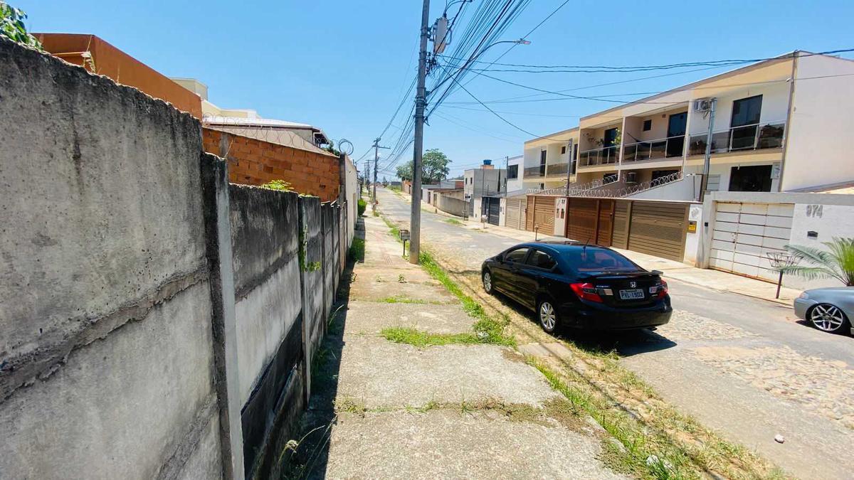 Lote, Parque Xangri-lá, 0 Quarto, 0 Vaga
