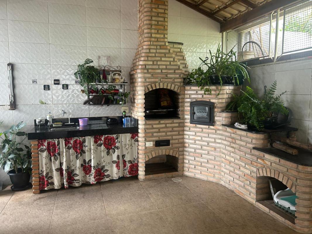 Casa, Diamante, 3 Quartos, 6 Vagas, 1 Suíte