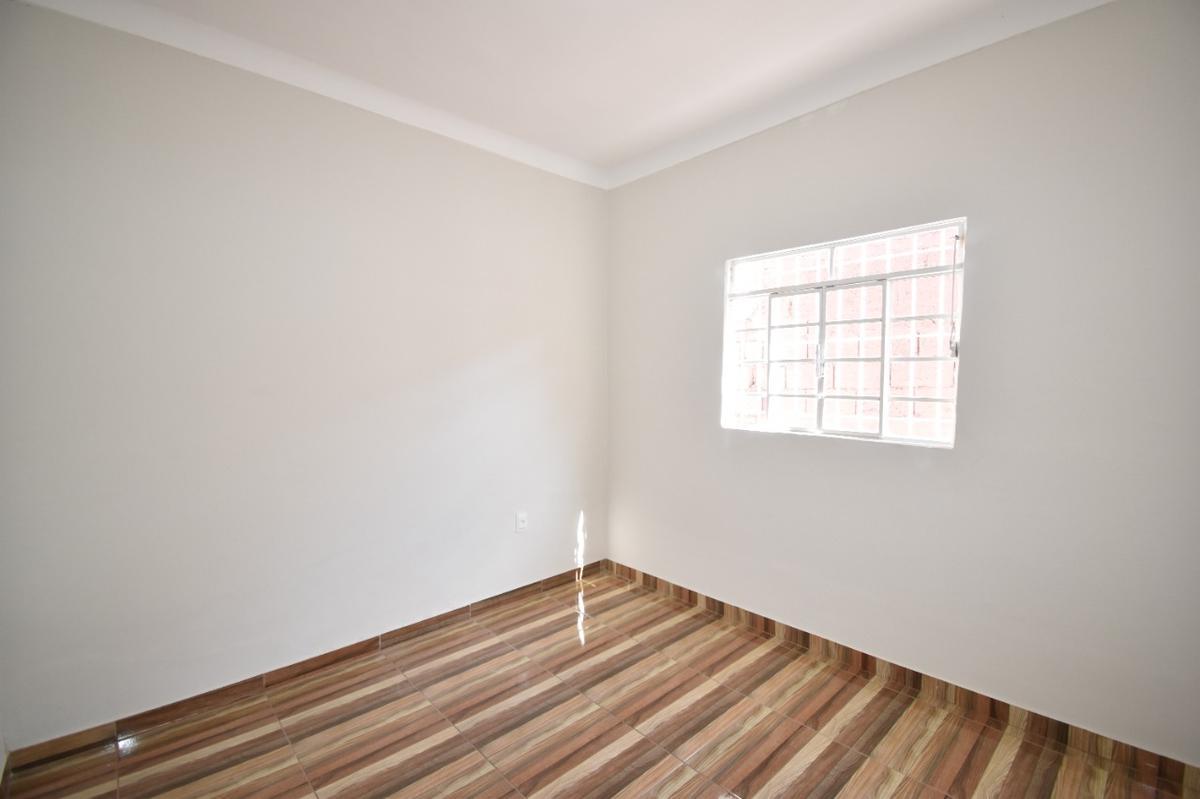 Casa, Itapoã, 2 Quartos, 0 Vaga