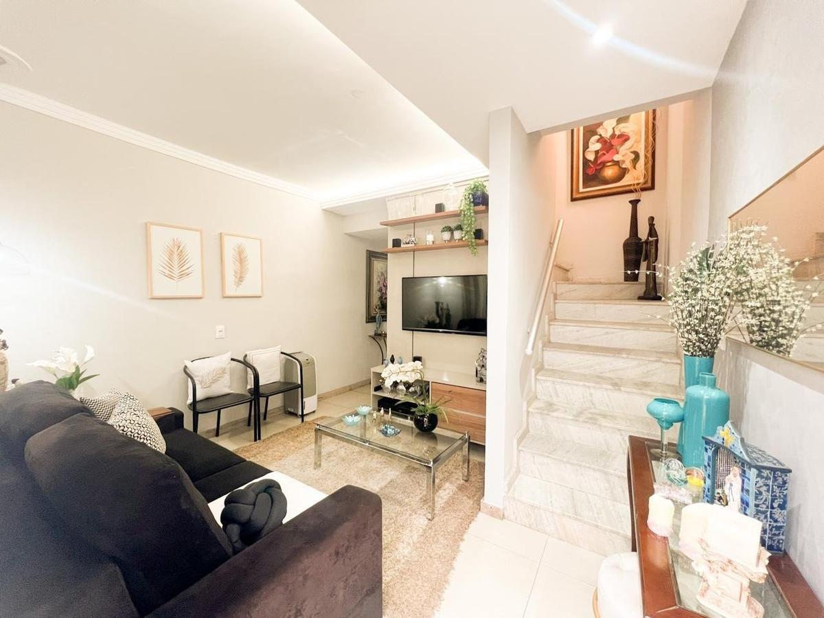 Casa, Serrano, 2 Quartos, 3 Vagas, 2 Suítes