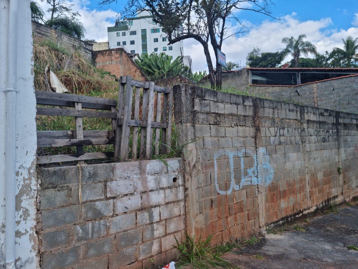 Lote, Manacás, 0 Quarto, 0 Vaga