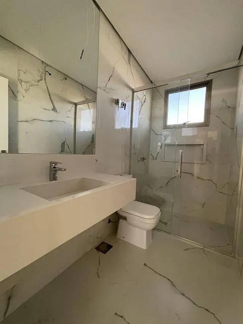 Casa, Alphaville - Lagoa dos Ingleses, 4 Quartos, 4 Vagas, 2 Suítes