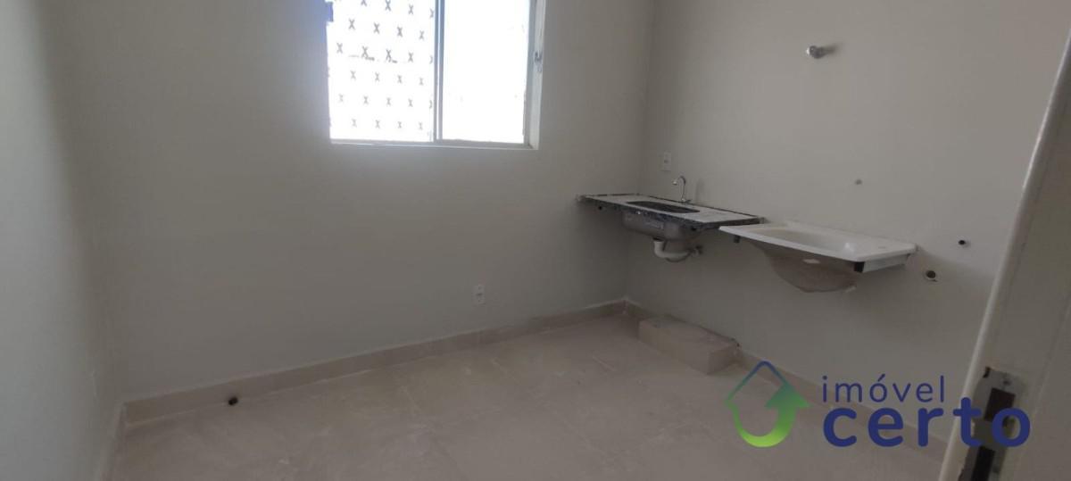Apartamento, Sagrada Família, 2 Quartos, 0 Vaga