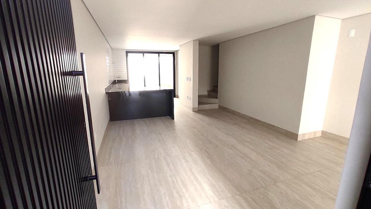 Casa, Jaraguá, 4 Quartos, 3 Vagas, 1 Suíte