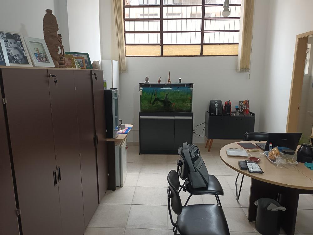 Sala, Barro Preto, 0 Quarto, 0 Vaga