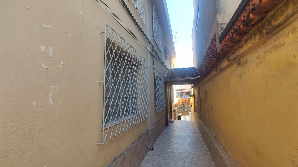 Apartamento, Cachoeirinha, 2 Quartos, 0 Vaga