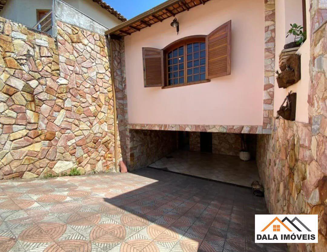 Casa, Santa Amélia, 4 Quartos, 4 Vagas, 2 Suítes